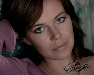 Yekaterina Rednikova autograph