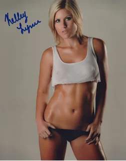 Kelley Lynn autograph