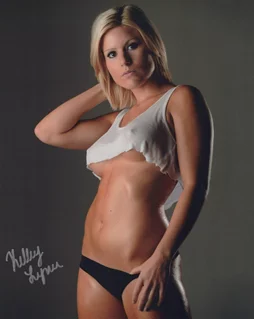 Kelley Lynn autograph