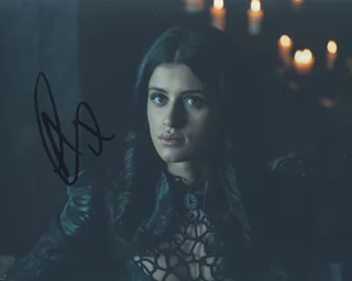Anya Chalotra autograph