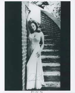 Quinn O'Hara autograph