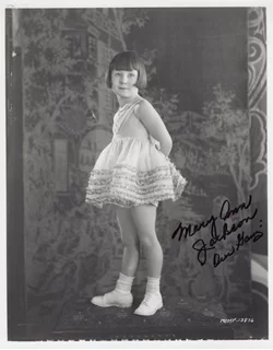 Mary Ann Jackson autograph