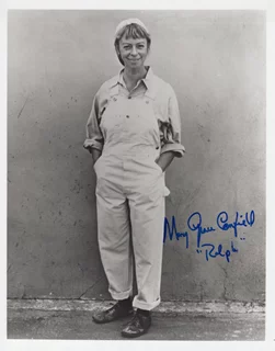 Mary Grace Canfield autograph