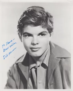 Dickie Moore autograph