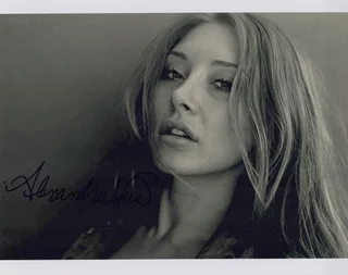 Alexandra Vino autograph
