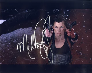 Milla Jovovich autograph