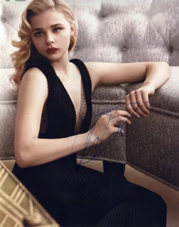 Chloe Moretz autograph