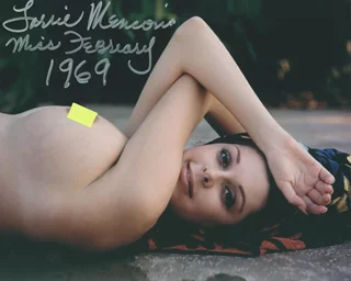 Lorrie Menconi autograph