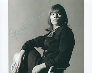 Glenda Jackson autograph