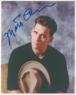 Matt Dillon autograph