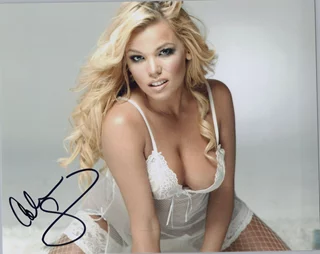 Colleen Shannon autograph