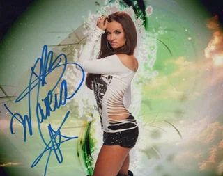 Maria Kanellis autograph