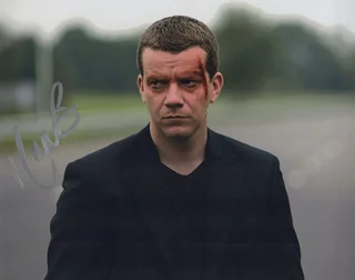 Max Beesley autograph