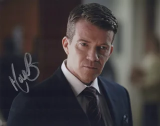 Max Beesley autograph