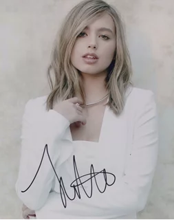 Lilia Buckingham autograph