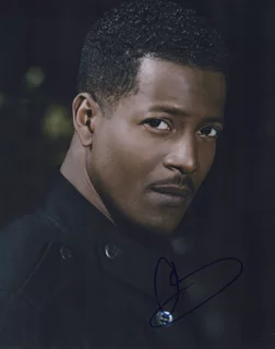 Corey Reynolds autograph