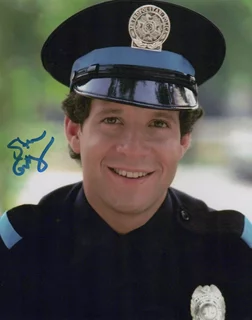 Steve Guttenberg autograph