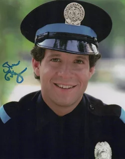 Steve Guttenberg autograph