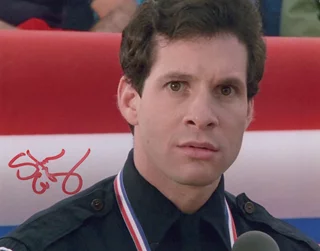 Steve Guttenberg autograph