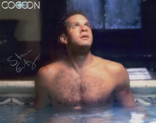 Steve Guttenberg autograph