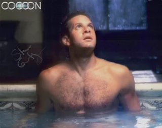 Steve Guttenberg autograph