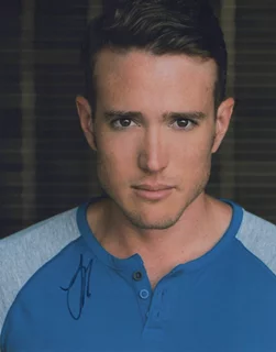 Lance Paul autograph