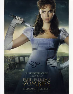 Suki Waterhouse autograph
