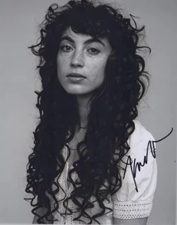 Katerina Tannenbaum autograph