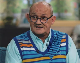 Brendan O'Carroll autograph