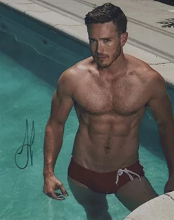 Lance Paul autograph