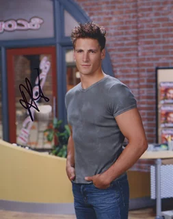 Andrew Walker autograph