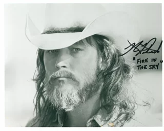 Robert Patrick autograph