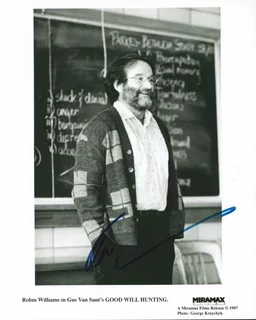 Robin Williams autograph