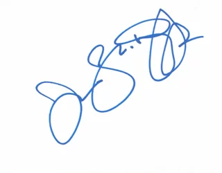 Julia Louis Dreyfus autograph