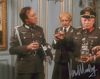 Ken Morley autograph