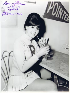 Donna Loren autograph