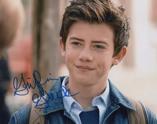 Griffin Gluck autograph