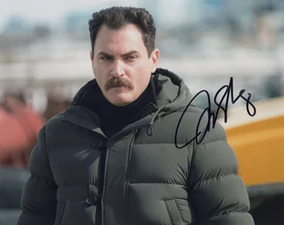 Michael Stuhlbarg autograph