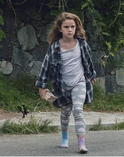 Lexy Kolker autograph