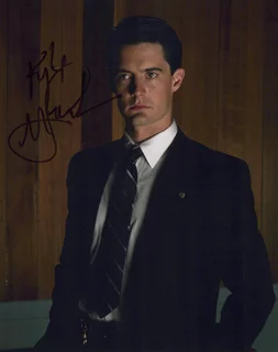 Kyle MacLachlan autograph