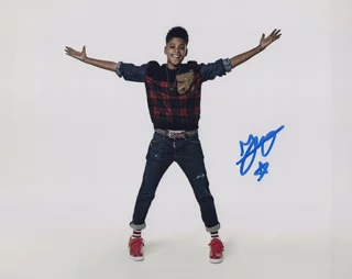 JD McCrary autograph