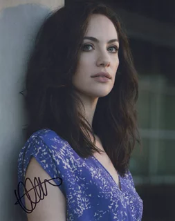 Kate Siegel autograph