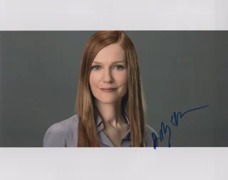 Darby Stanchfield autograph