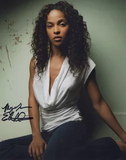 Megalyn Echikunwoke autograph