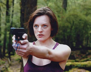 Elisabeth Moss autograph