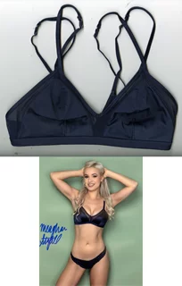 Meaghan Stanfill autograph