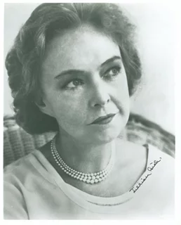 Lillian Gish autograph