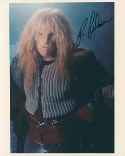 Ron Perlman autograph