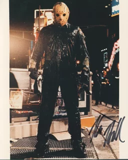 Kane Hodder autograph