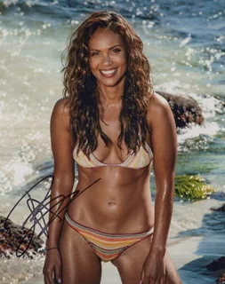 Lesley-Ann Brandt autograph